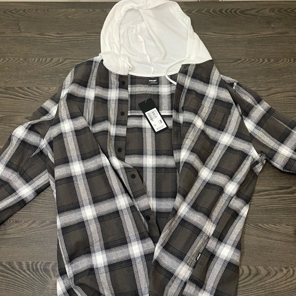 Oakley Button Down Flannel